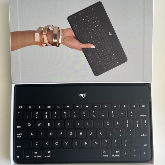 Logitech Wireless Keyboard - Picture 2 of 3